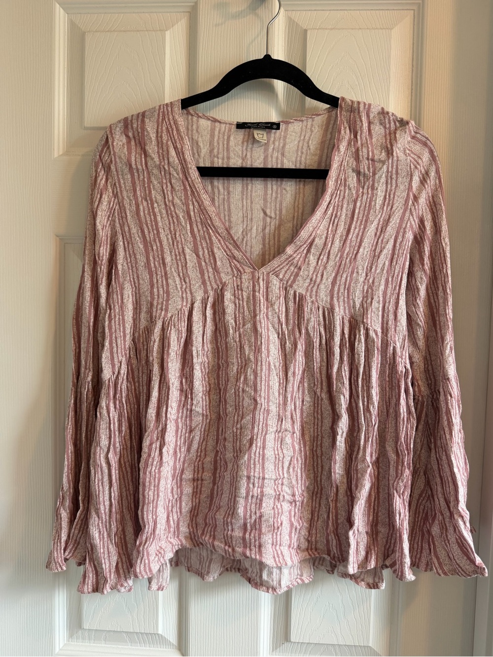 Women’s V-Neck Striped Peasant Top - Blush Pink